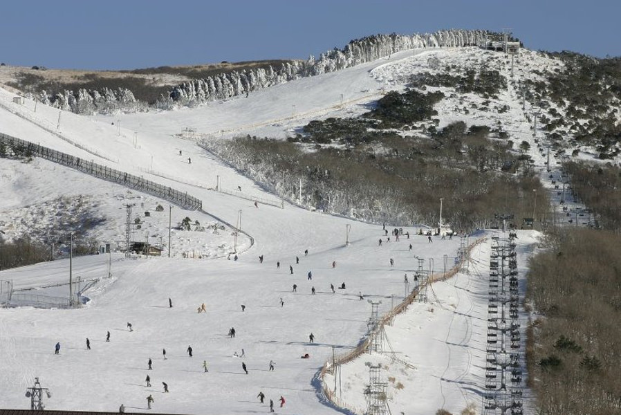 広いゲレンデでは自分のレベルに合わせてコースが選べます 広いゲレンデでは自分のレベルに合わせてコースが選べます