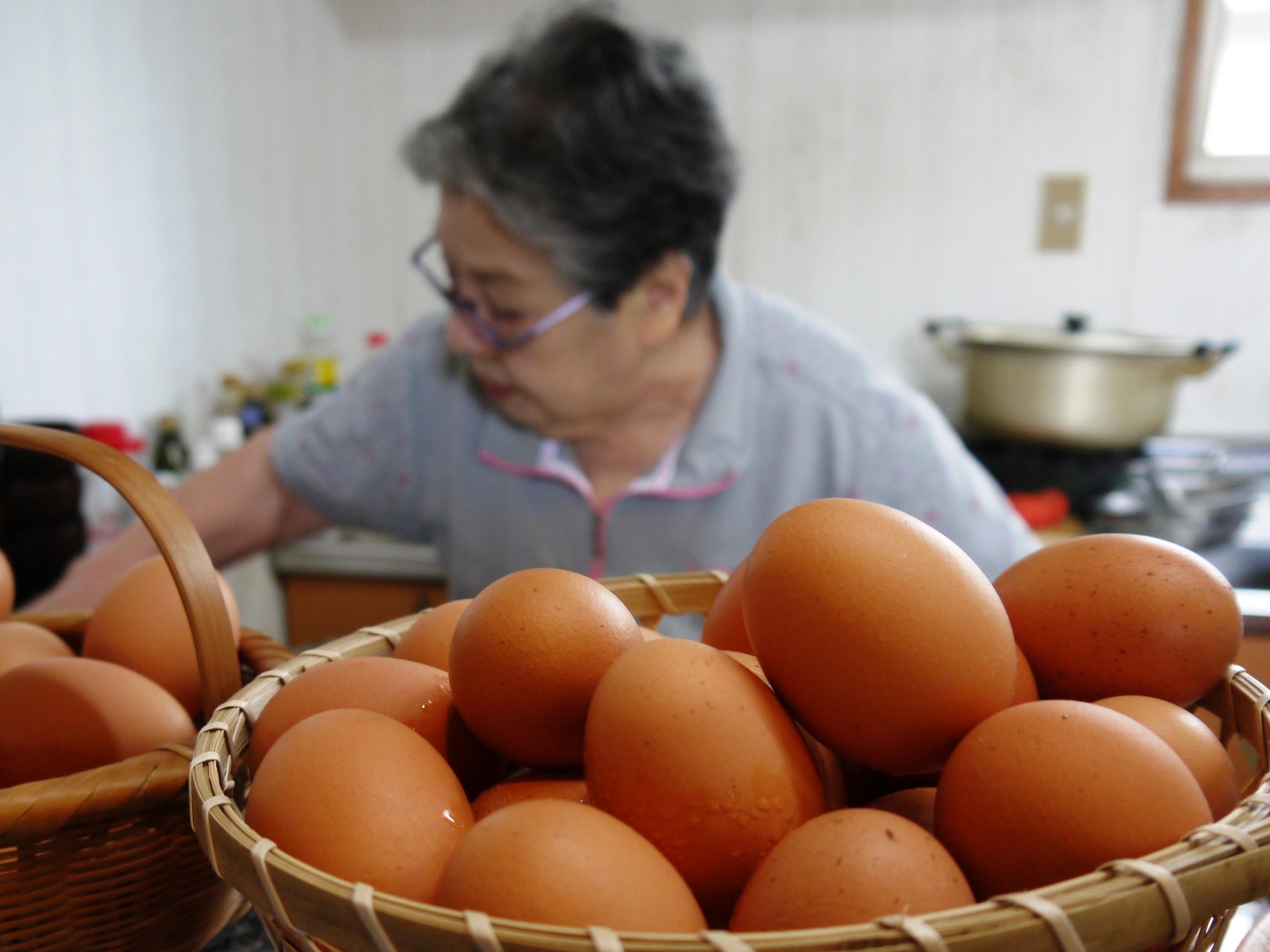 女将は、湯布院の名宿と呼ばれる亀の井別荘出身の料理人です