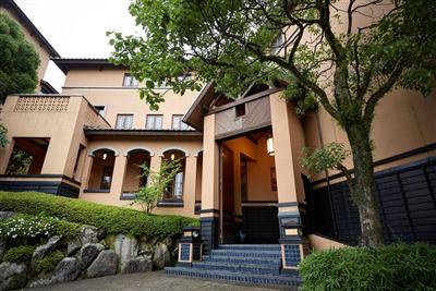 和テイストと洋風が組み合わさった、洗練された洋館ホテル