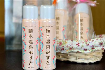 肌の乾燥が気になった時やメイク直しの時に利用しても効果的