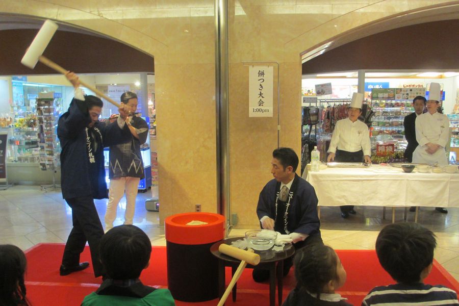 ニューオータニイン札幌_餅つき