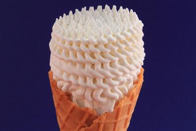 「芸術ソフト」はカップでも食べることもできます