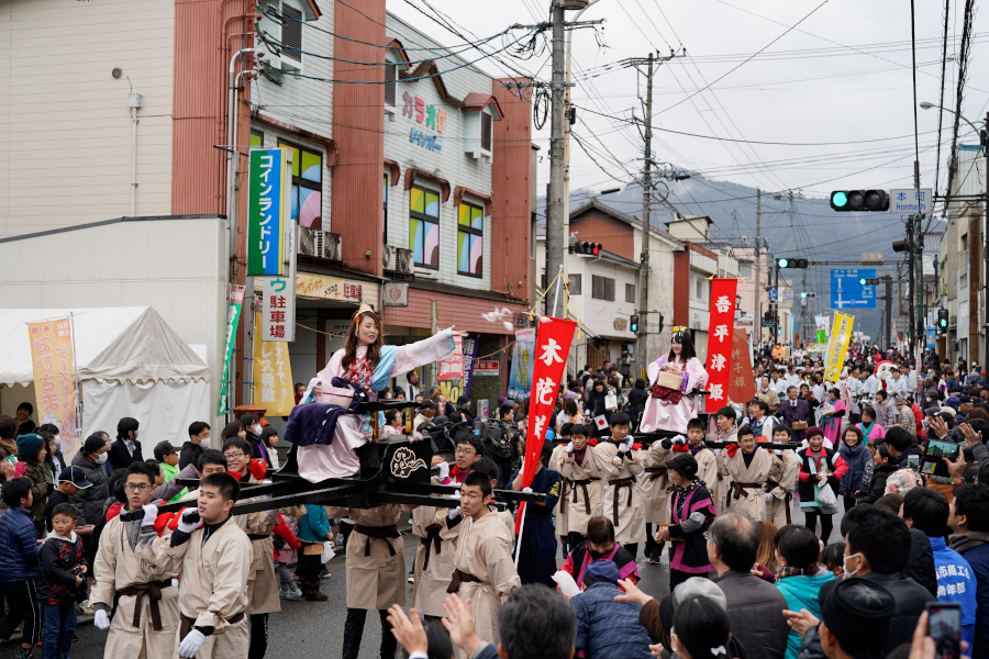 女神様や神様を選ぶ「神様コンテスト」