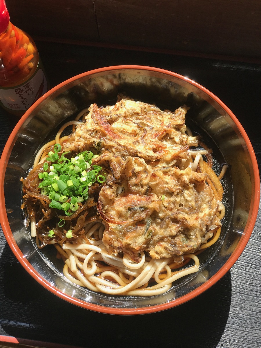 もずくうどん 伊平屋島産生モズクを練り上げたヘルシーうどん たびらい もずくうどん 伊平屋島産生モズクを練り上げたヘルシーうどん たびらい