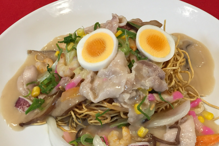 細麺or太麺と麺の太さをチョイスできる黒豚のかごっま皿うどん 細麺or太麺と麺の太さをチョイスできる黒豚のかごっま皿うどん