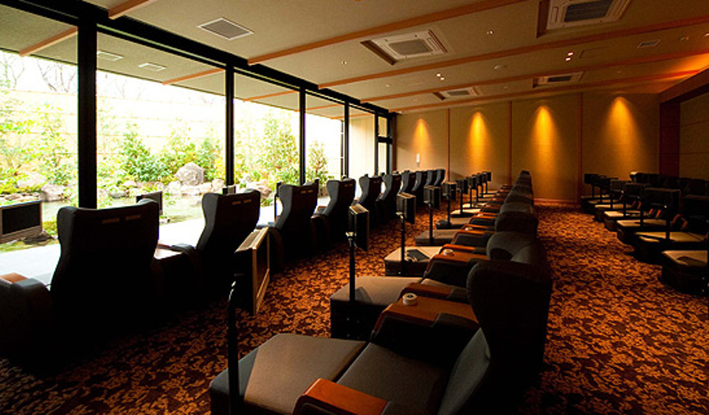 リラックスルームは女性専用もあります リラックスルームは女性専用もあります