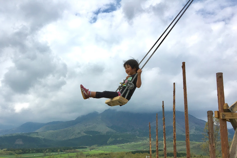 くじゅう連山のふもとで、目の前には阿蘇五岳が見える17.9ヘクタールの広大な敷地にある「童心回帰農場」 17.9ヘクタールの広大な敷地にある「童心回帰農場」