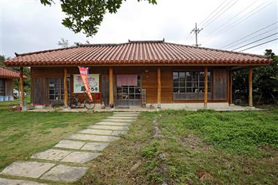 島とうふ 春おばぁ食堂の外観