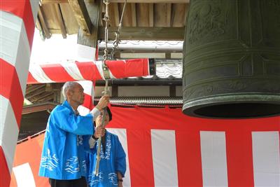 普段の生活の一部となっている「城山の鐘」の音