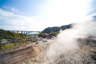 江戸時代から続く明礬採取の史跡