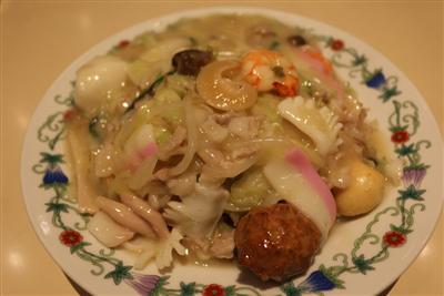 具沢山の特上皿うどん