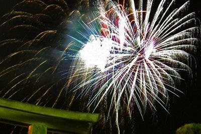 佐賀市中心部で開催される「佐賀城下花火大会」