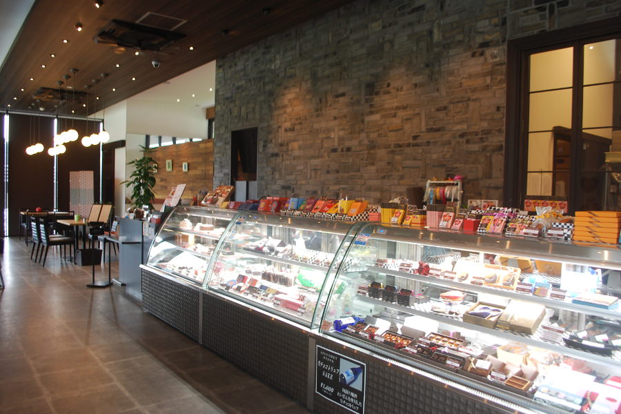 心地良い風が吹き抜けるテラス席もおすすめ 心地良い風が吹き抜けるテラス席もおすすめ