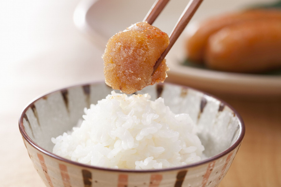 素材そのものの淡い色味が特徴の「味の丸屋」の辛子明太子 素材そのものの淡い色味が特徴の「味の丸屋」の辛子明太子