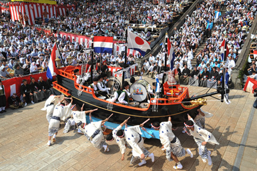諏訪神社の秋季大祭「長崎くんち」 諏訪神社の秋季大祭「長崎くんち」