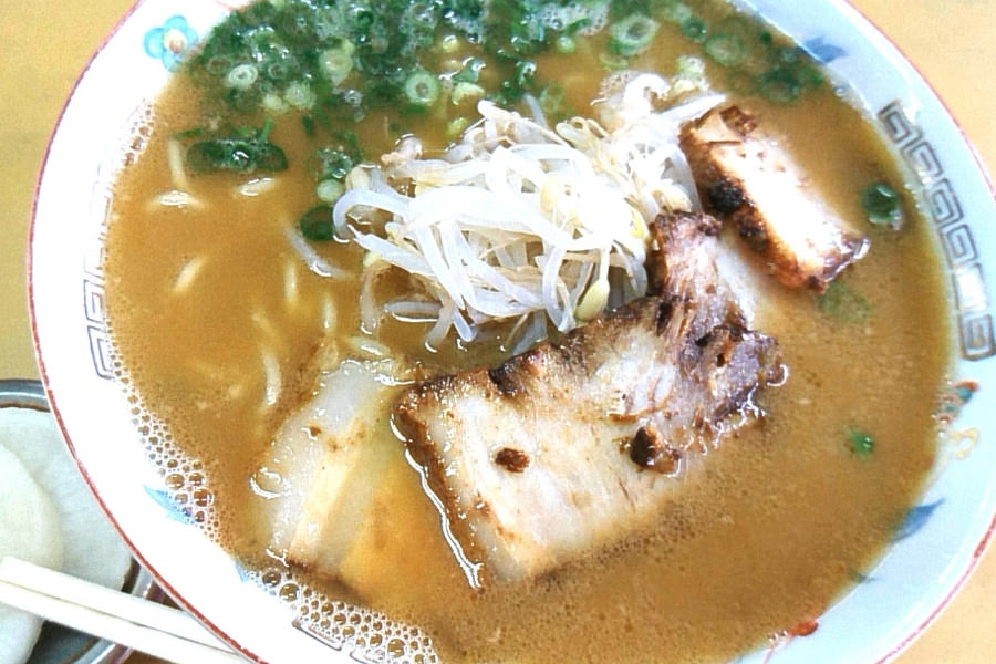 「隼人のソウルフード」とも称される地元で愛されるラーメン 「隼人のソウルフード」とも称される地元で愛されるラーメン