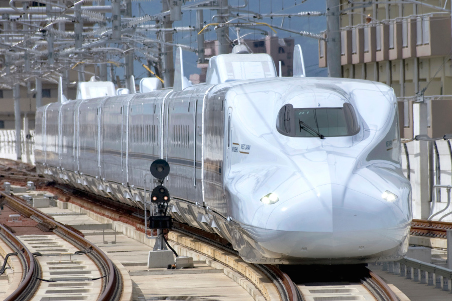 九州新幹線で運行、N700系新幹線電車 九州新幹線で運行、N700系新幹線電車