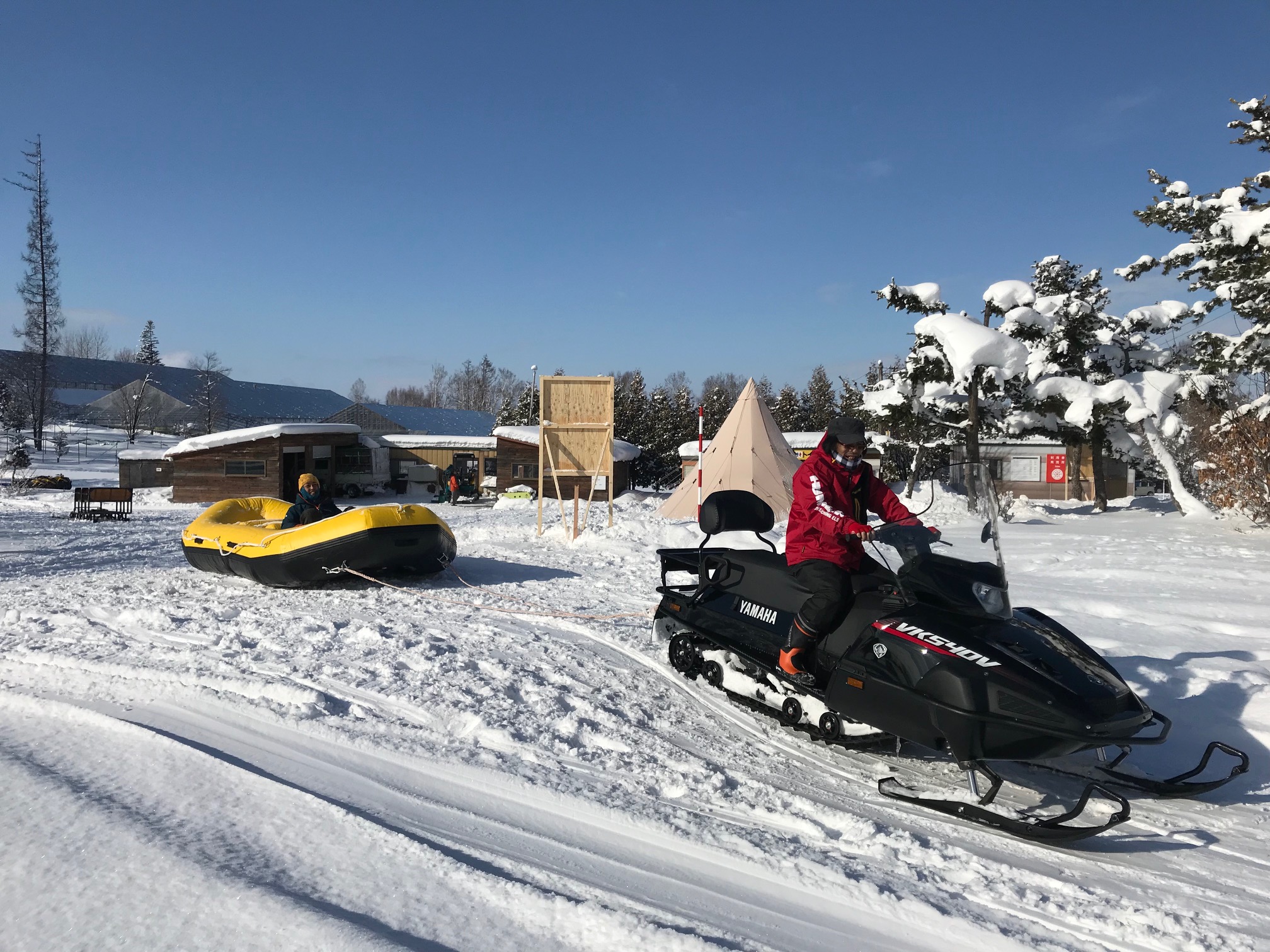 キッズも大喜びの「スノーラフティング」 ウパシの森