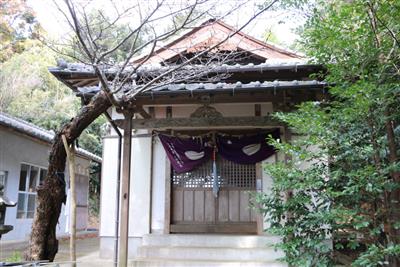 かつて「壱岐一の宮」と称された與神社