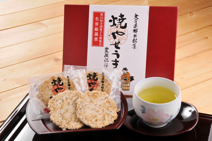 きな粉とゴマの素朴な味わいでお茶請けの定番 焼やせうま