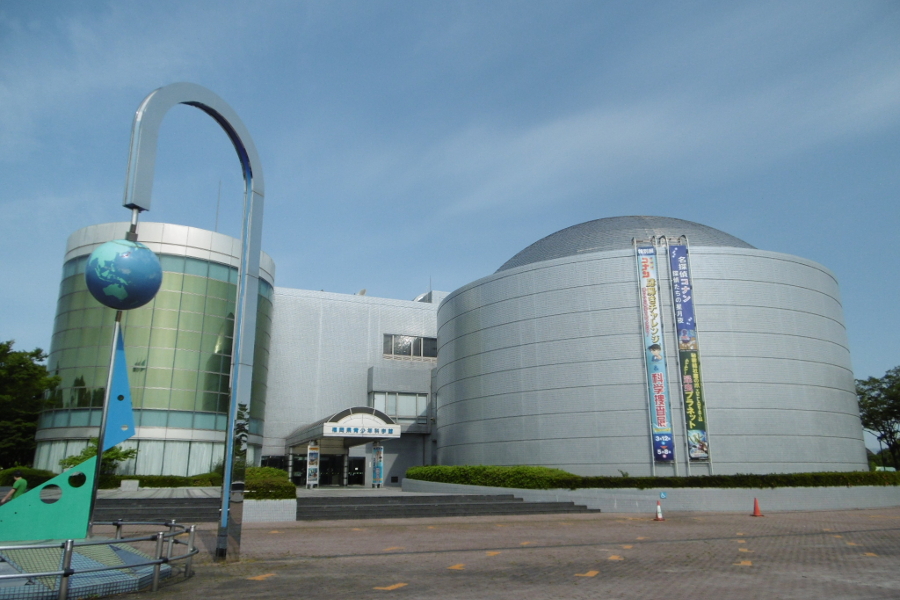久留米市中央公園内にある科学館で開催 久留米市中央公園内にある科学館で開催