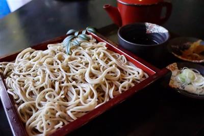 湧水茶屋 一休　湧水せいろそば