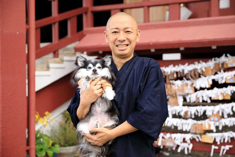 首里観音堂の副住職・善國乗栄さん