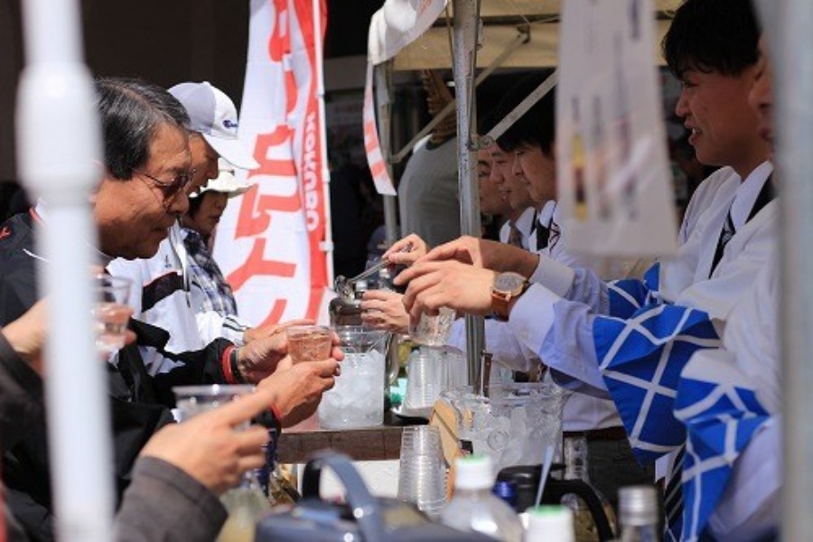 桜満開のシーズンに合わせて行う「春の蔵開き」を2日間で開催! 「春の蔵開き」を2日間で開催