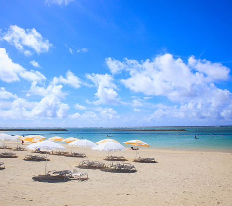 真栄里ビーチ（まえさとビーチ）