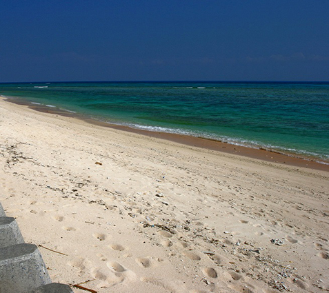 長浜ビーチ（粟国島）