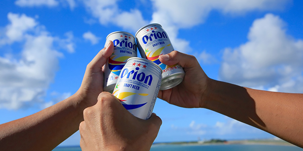 沖縄で飲むオリオンビールは、ひと味違う
