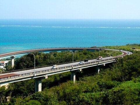 「これぞ沖縄！」と感じる道10選