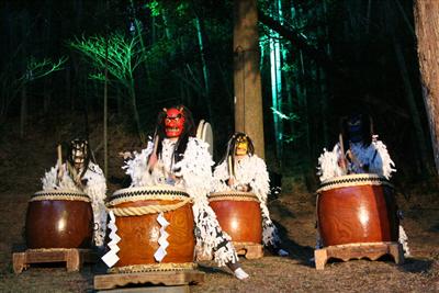 熊野神社鬼追い