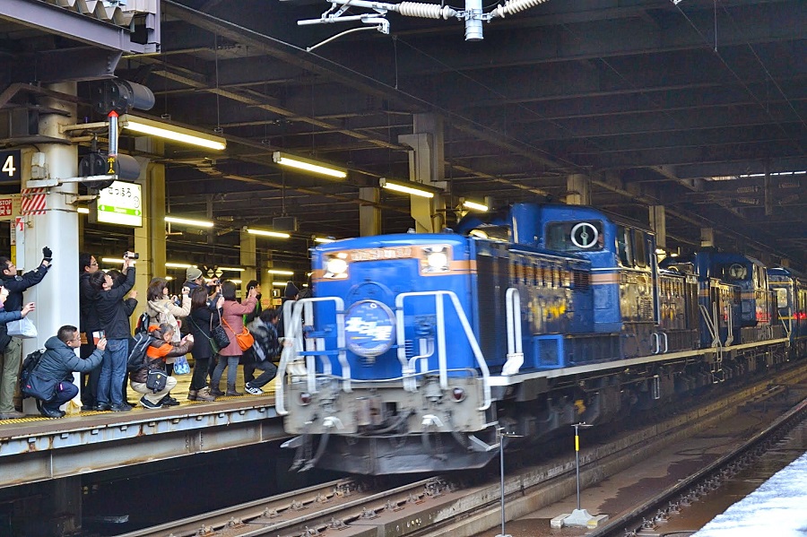 定期運行ラストランとなる「北斗星」