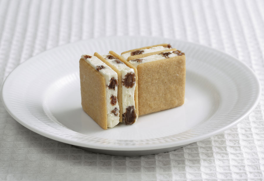 六花亭の新商品「マルセイアイスサンド」