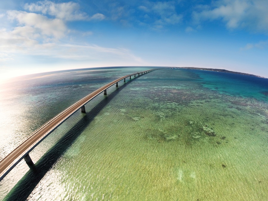 「伊良部大橋」が宮古島=伊良部島間で開通