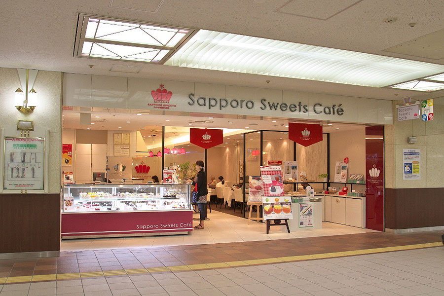 専門知識を持つ洋菓子提供のプロ(ヴァンドゥーズ)が、“スイーツ案内”をしてくれる