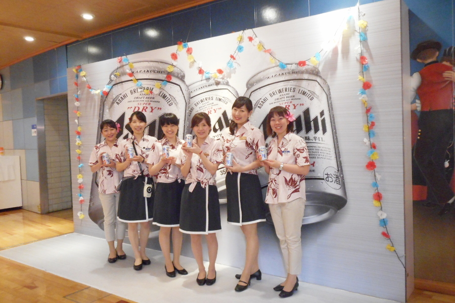 “夜の工場見学”「ナイトツアー」は今年も沖縄がテーマ “夜の工場見学”「ナイトツアー」は今年も沖縄がテーマ