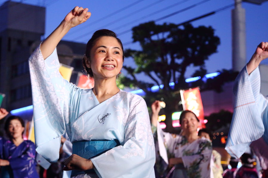 夏の風物詩「熊本地震復興祈願 八代くま川祭り」 夏の風物詩「熊本地震復興祈願 八代くま川祭り」