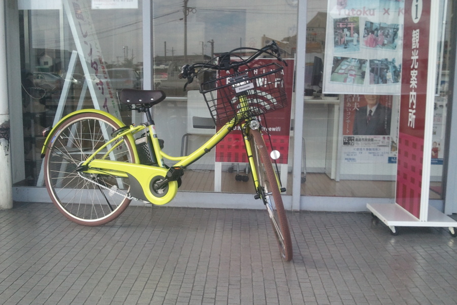ナビ付き電動アシスト自転車で入り組んだ道も楽々 ナビ付き電動アシスト自転車で入り組んだ道も楽々