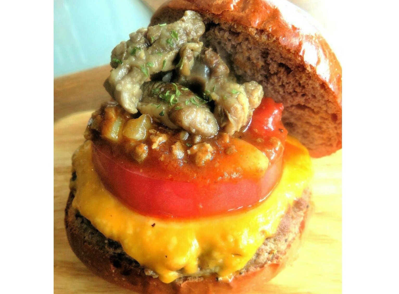 3S cafe「黒毛和牛の牛スジ ミートソースチーズバー」