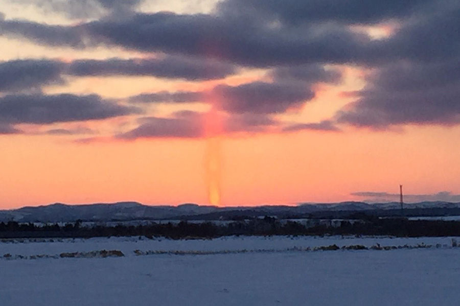 写真提供「北海道宗谷総合振興局」「道庁ブログ」 猿払村のサンピラー