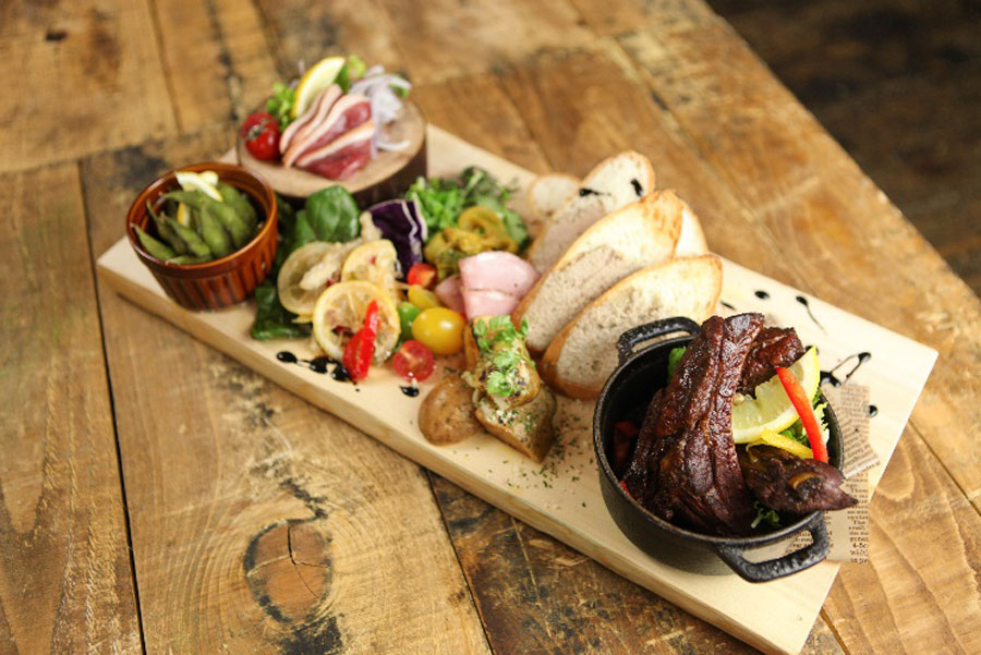 種類豊富なデリカテッセン