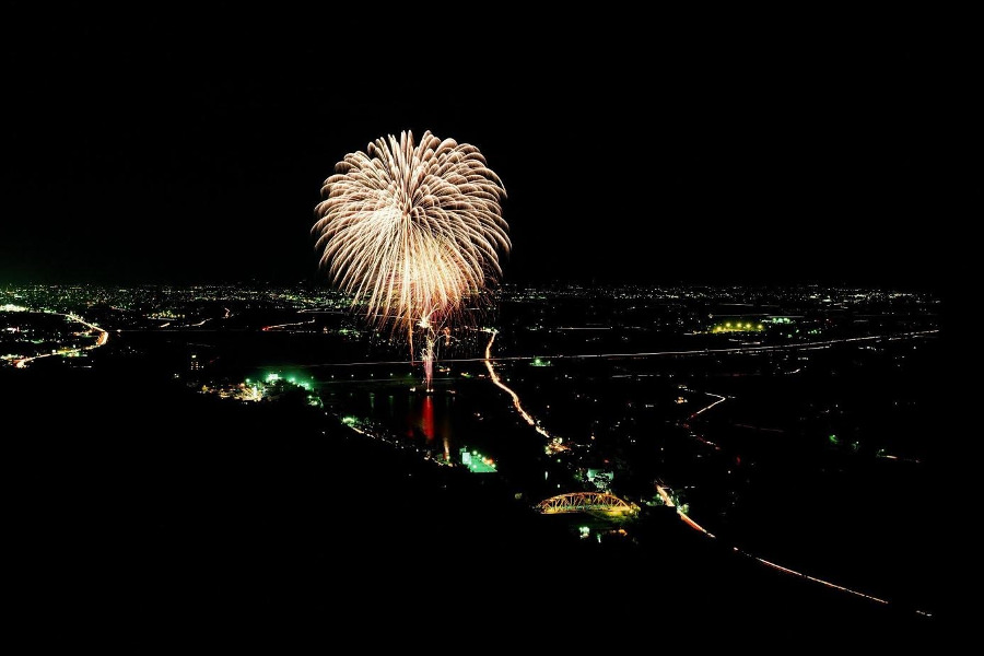 川上峡花火大会 九州の嵐山 と呼ばれる佐賀市大和町の夏の風物詩 ニュース たびらい 川上峡花火大会 九州の嵐山 と呼ばれる佐賀市大和町の夏の風物詩 ニュース たびらい