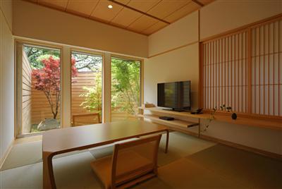 内庭の眺めにも癒されます