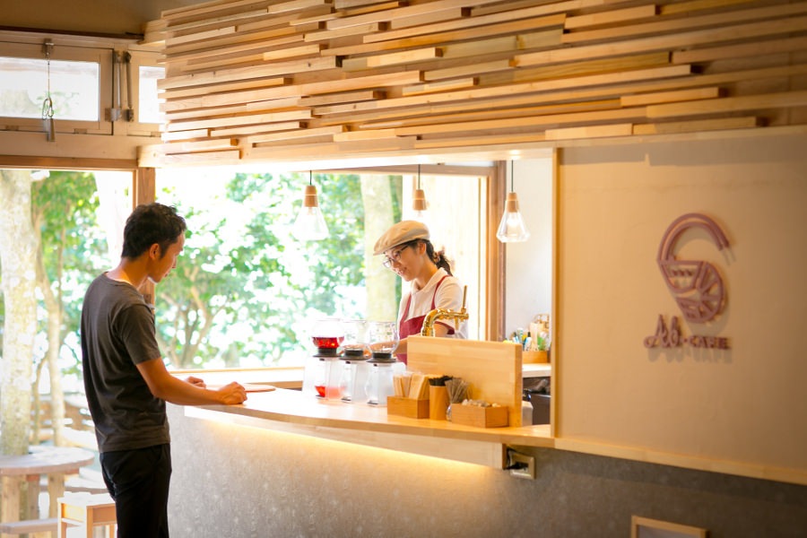 ▲6月2日にオープンした「ABカフェ」