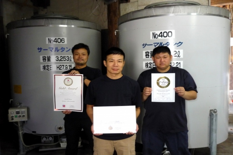 ▲海外の主要コンクールでトリプル受賞の快挙! ▲海外の主要コンクールでトリプル受賞の快挙!