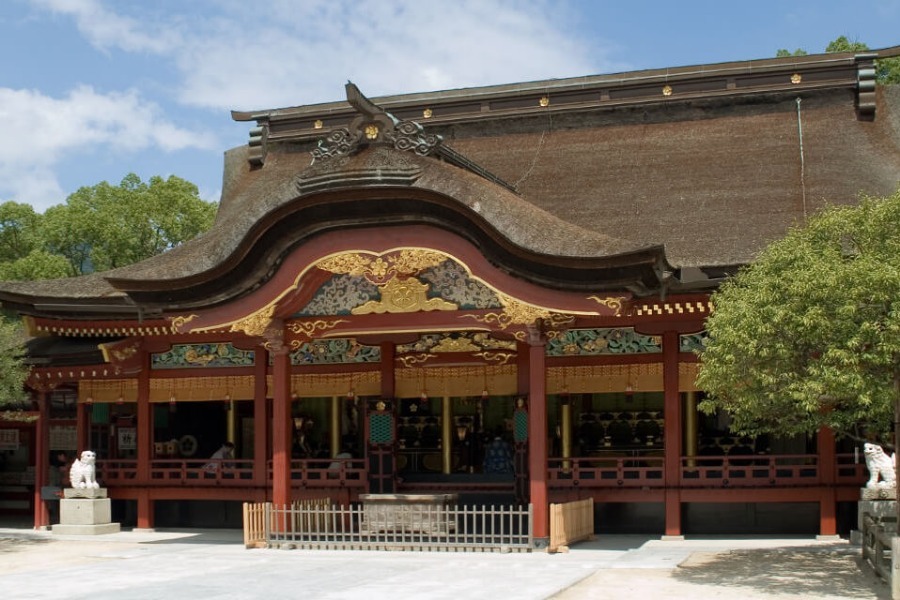 ▲天満宮の参拝ツアーや土産作りなどの体験型観光も提供して地域活性化を目指します 地域活性化を目指します