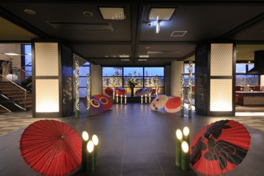 ▲熊本山鹿の中心地から徒歩圏内に立つ「ゆとりろ山鹿」 熊本山鹿の中心地から徒歩圏内に立つ「ゆとりろ山鹿」