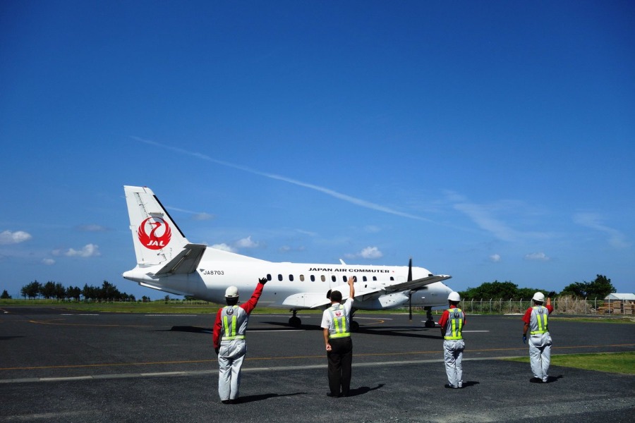 ▲かわいい見た目に反して、短い滑走路でも安全に着陸できる頼もしさ! かわいい見た目に反して、短い滑走路でも安全に着陸できる頼もし